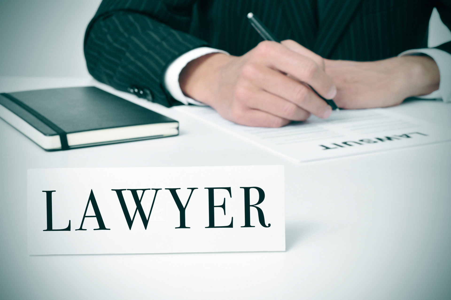 What factors to check before hiring a law firm for your company or case?